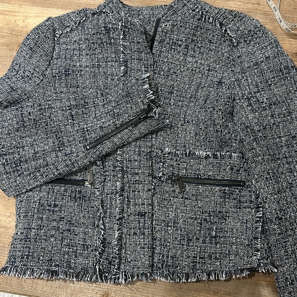 Banana Republic Tweed Jacket - Picture 12 of 13